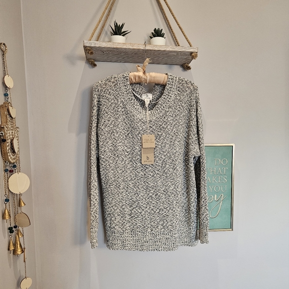 NWT B New York Knit Sweater - Picture 8 of 11